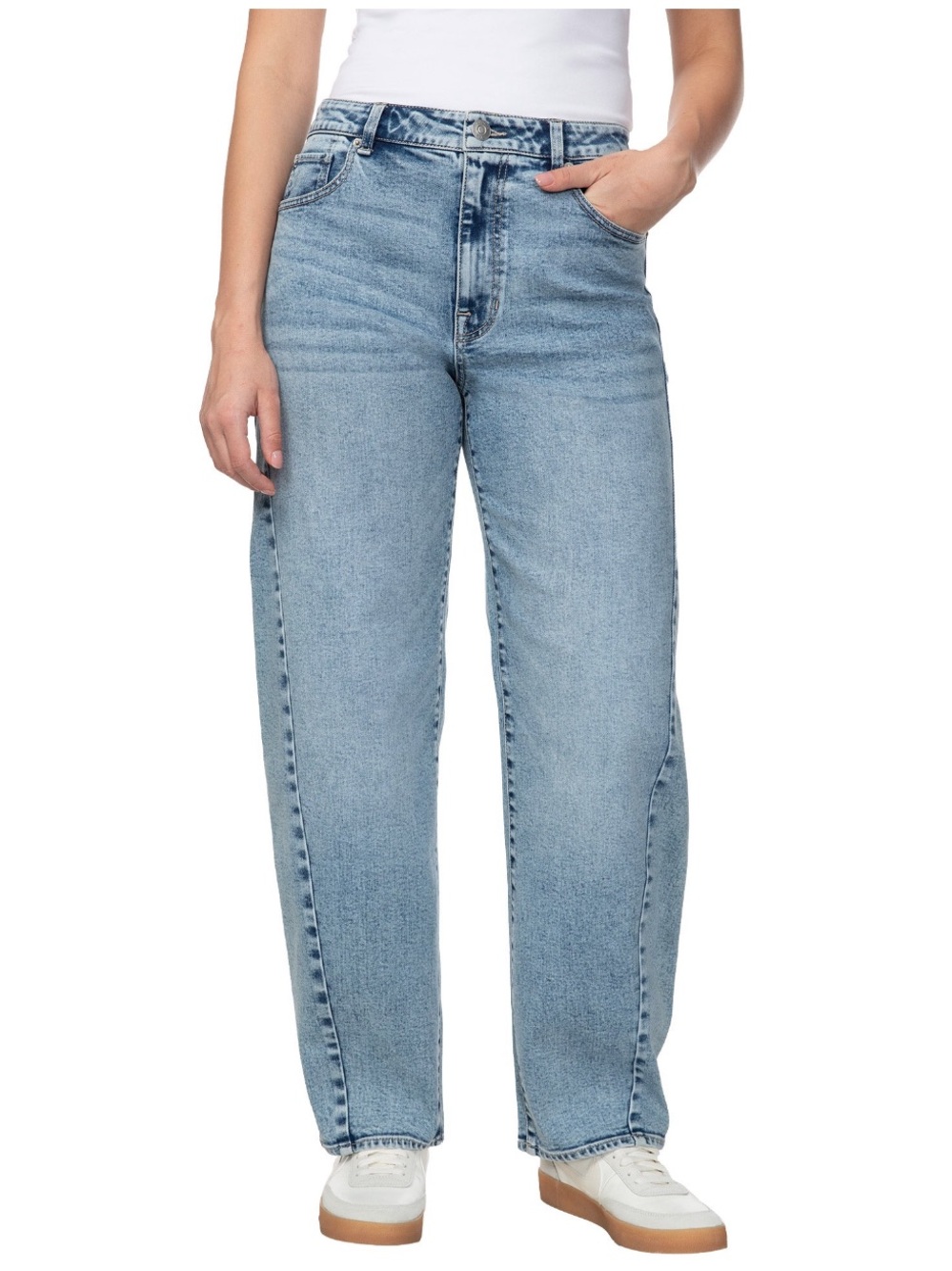NWT Hudson Women's Barrel Leg Jean LIGHT BLUE - size 6 casual streetwear comfy